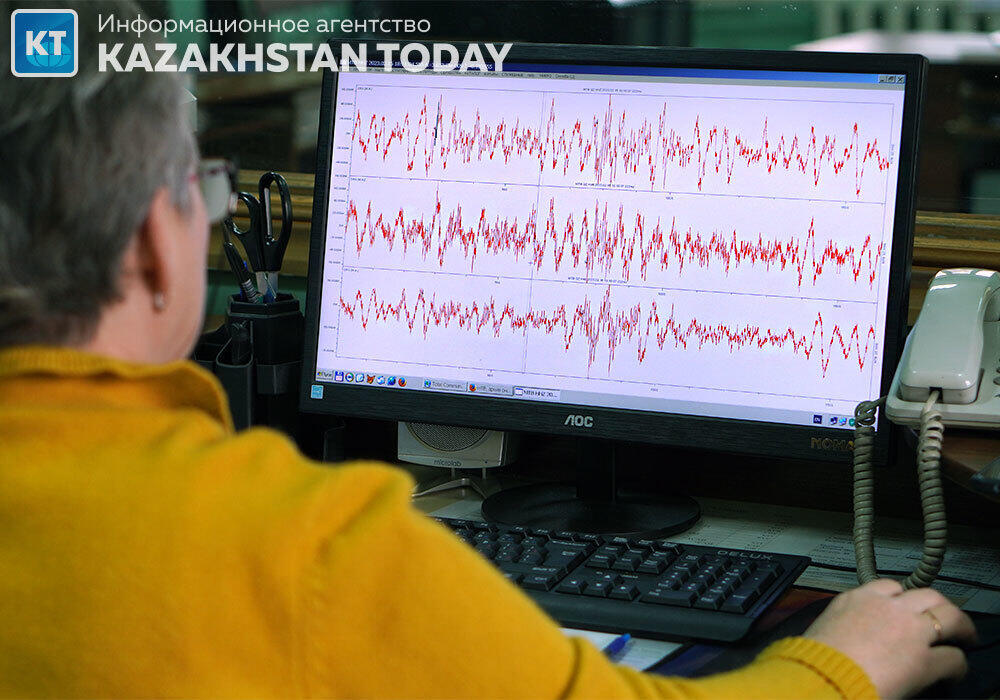 Казахстанские сейсмологи зарегистрировали несколько землетрясений на территории Китая
 

