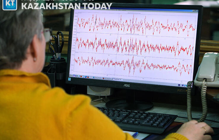 Казахстанские сейсмологи зарегистрировали несколько землетрясений на территории Китая
 
