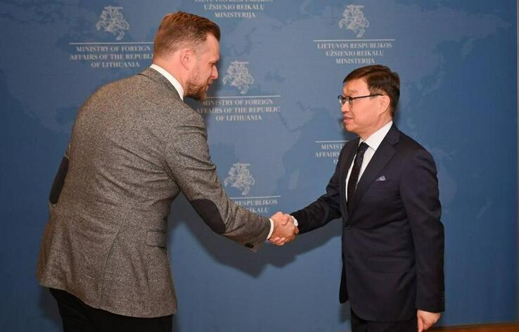 Lithuanian FM calls for expanding cooperation with Kazakhstan