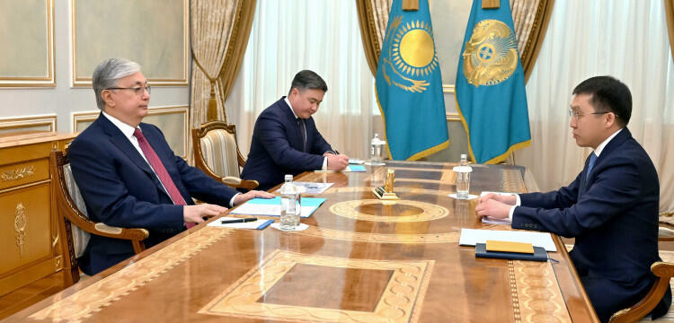Президенту Казахстана доложили о развитии транспортной инфраструктуры 
