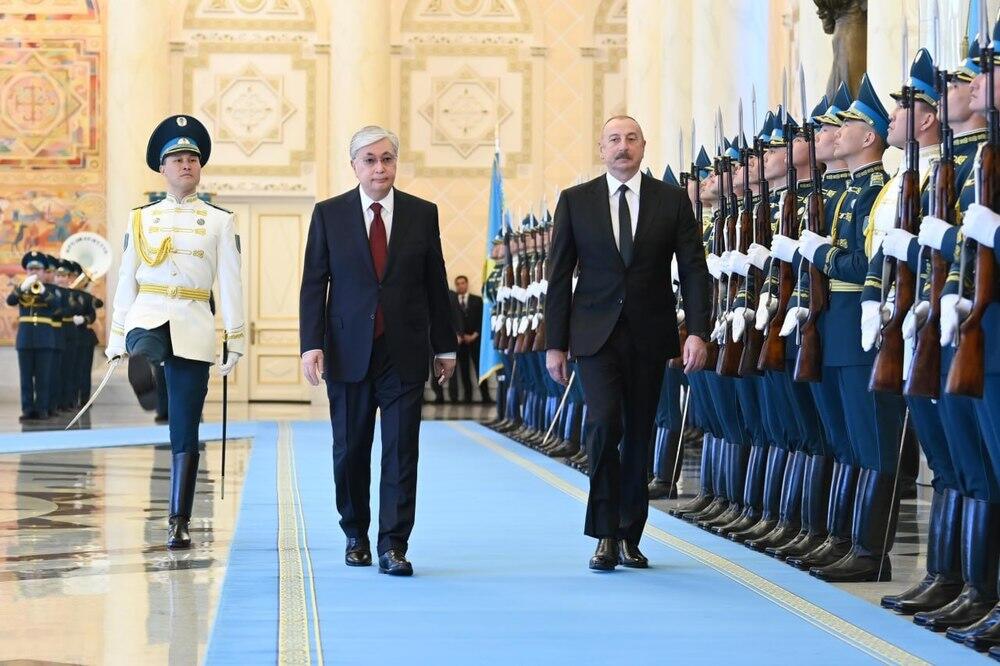 Президент Азербайджана прибыл в Акорду