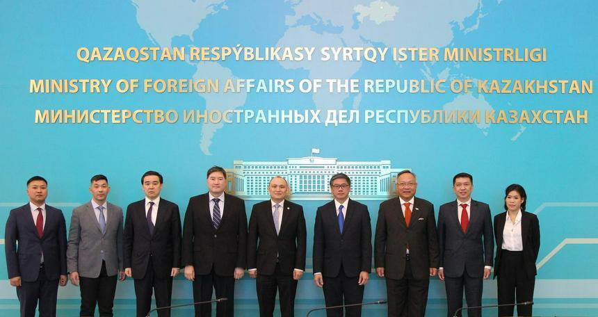 Political consultations btw Kazakhstani and Singaporean FM held in Kazakh capital