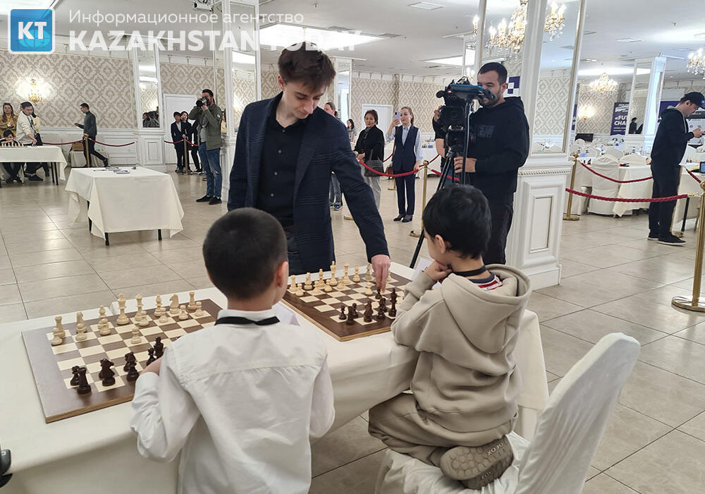 В Астане проходит детский Кубок РК по шахматам