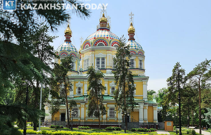 Пасхальные богослужения пройдут в ночь с 15 на 16 апреля во всех православных храмах Казахстана