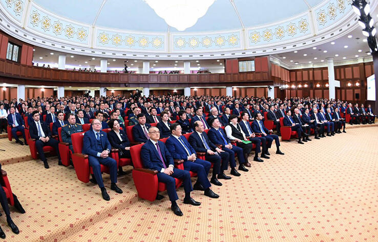 Президент Казахстана провел совещание по итогам социально-экономического развития страны