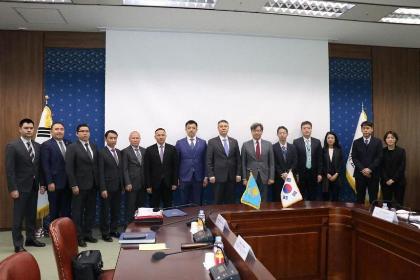 Kazakhstan and S Korea debate consular coop issues