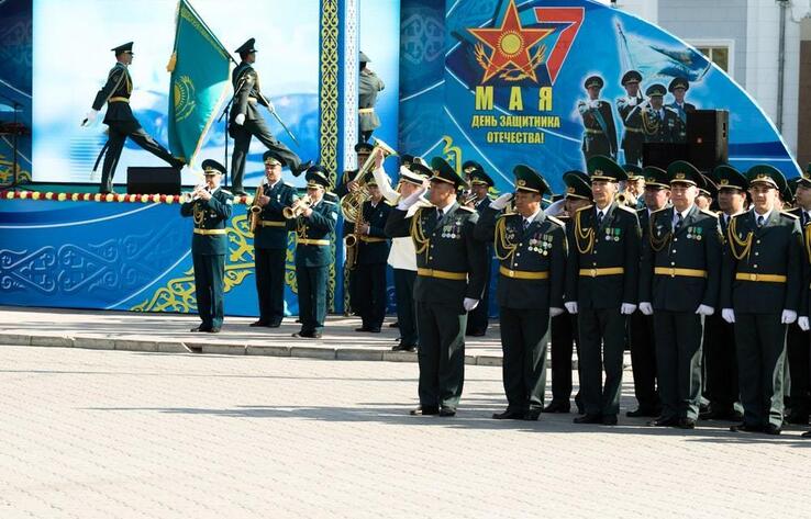 В Казахстане отмечается День защитника Отечества