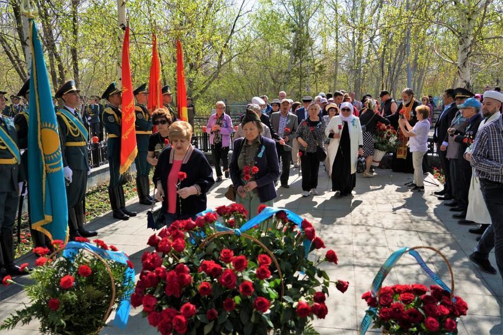 В Казахстане отметили День Победы. Фото: Акимат Астаны