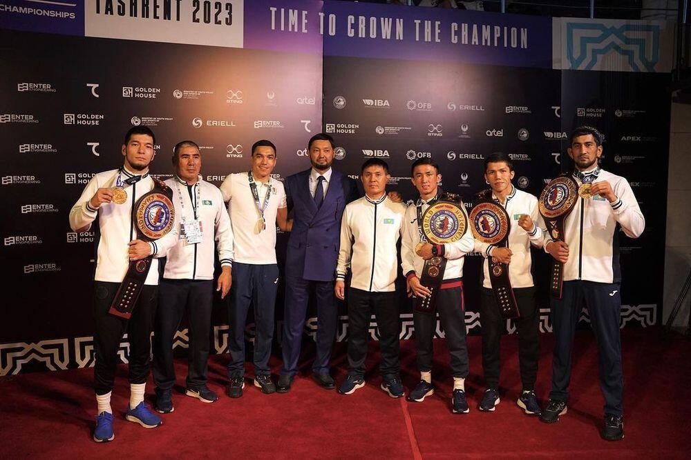 Tokayev received winners of World Boxing Championship. Images | instagram/boxingkazakhstan