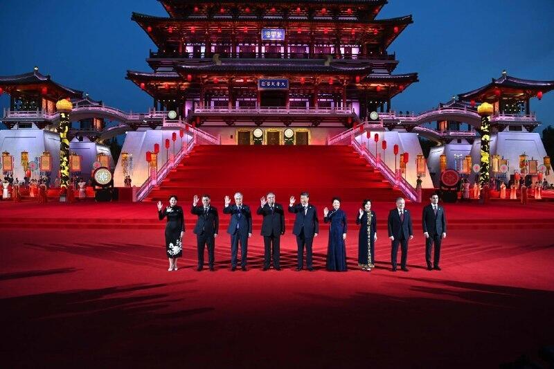 В Сиане прошла официальная церемония встречи глав государств - участников саммита "Центральная Азия - Китай". Фото: Акорда