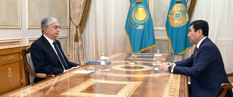 Кошанов рассказал президенту о работе мажилиса