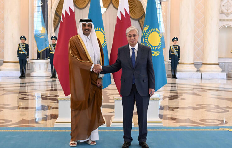 Tokayev holds meeting with Qatari delegation led by Amir Tamim bin Hamad Al Thani