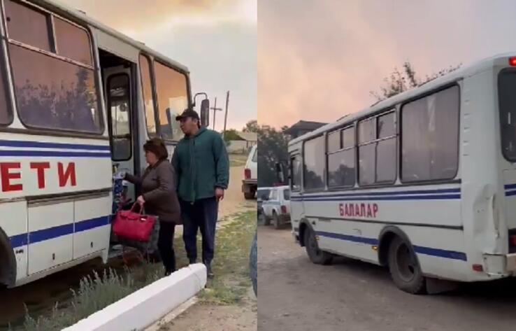 Пожар в Абайской области: жителей близлежащих населенных пунктов эвакуировали