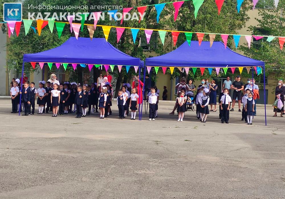 Қазақстанда 1-сыныпқа балаларды қабылдауға 250 мыңға жуық өтініш түскен
