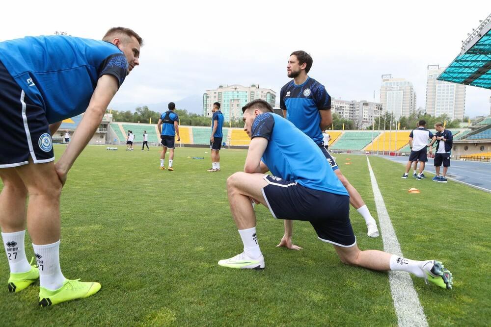 Национальной сборная Казахстана на тренировке в Алматы. Фото: kff.kz