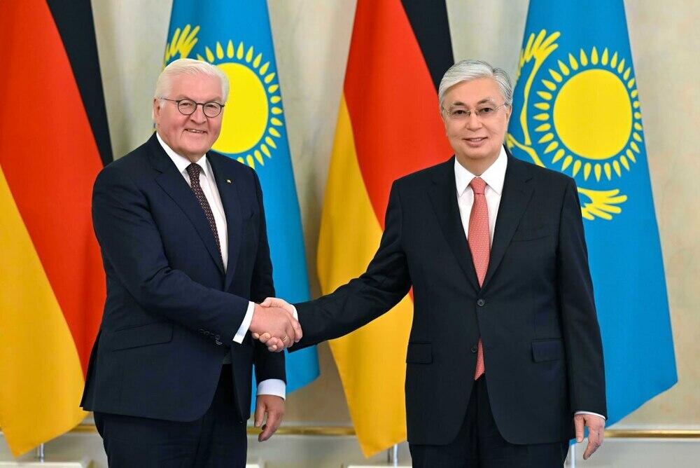 Токаев и Штайнмайер обсудили казахстанско-германское сотрудничество в сфере нефти и газа
