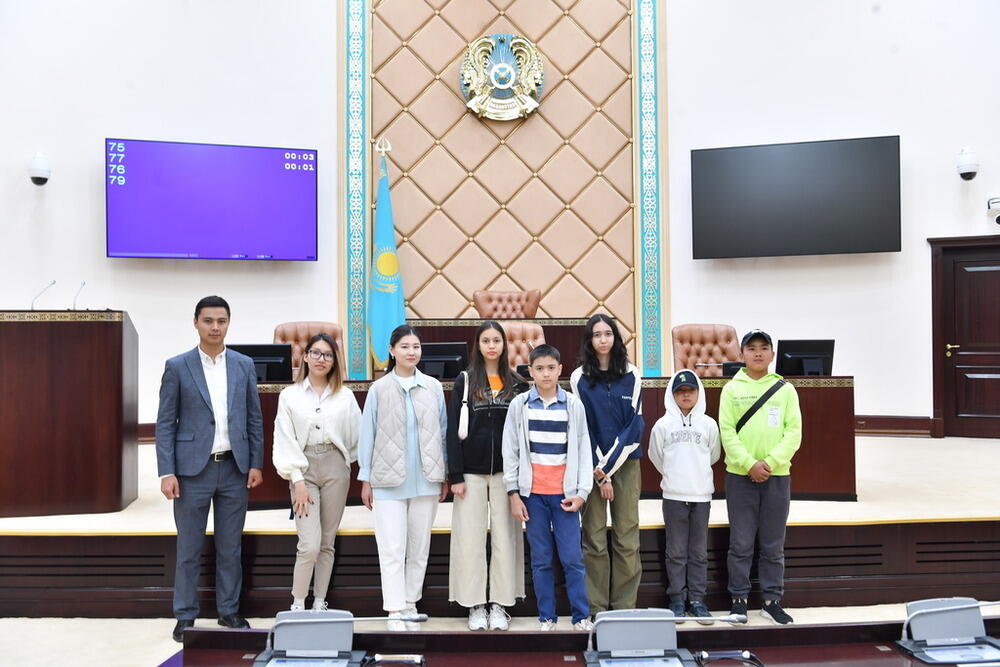 The Senate hosted an excursion for young people from Kyrgyzstan