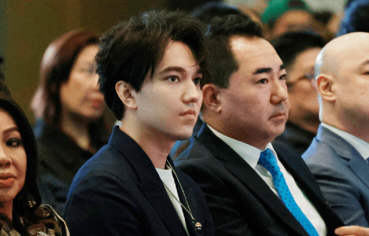 Dimash awarded Performing Arts Medal in Malaysia