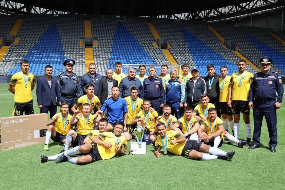 ҚР ҰҚК төрағасының кубогы үшін футболдан турнир. Сурет: ҚР ТЖМ