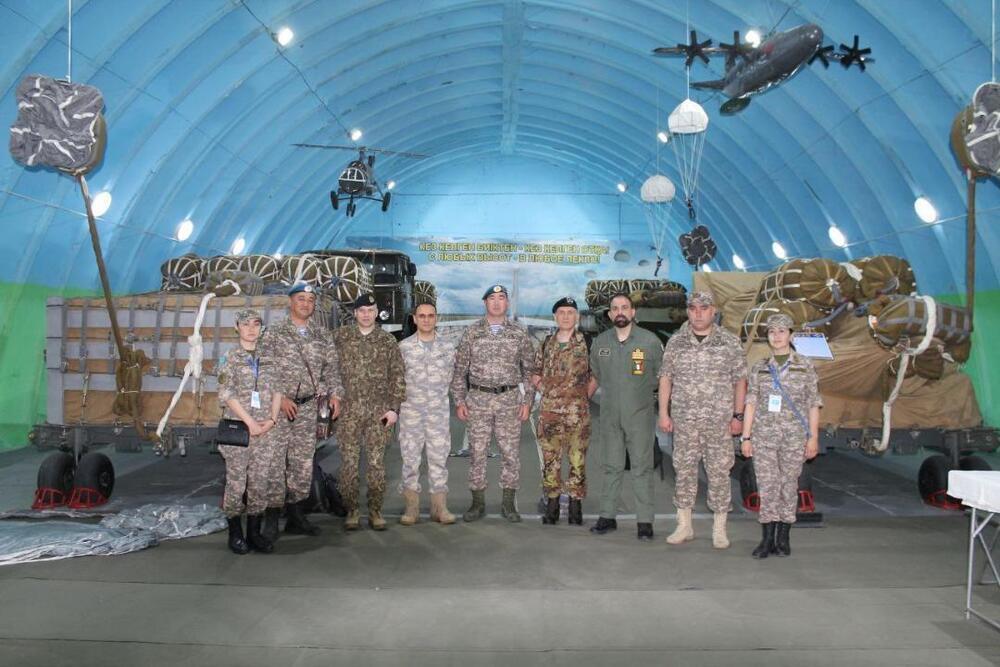 Казахстан посетили зарубежные специалисты в области контроля над вооружениями. Фото: Минобороны РК