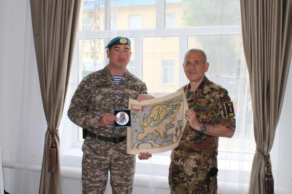 Казахстан посетили зарубежные специалисты в области контроля над вооружениями. Фото: Минобороны РК