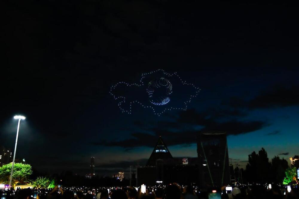 Drone show in Astana: more than 25 thousand people saw the performance in the sky. Images | akimat of Astana