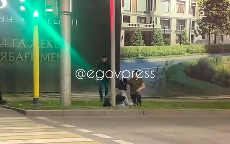 Должна быть нулевая терпимость к насилию - эксперты прокомментировали обстоятельства нападения на защитников девушки в Алматы