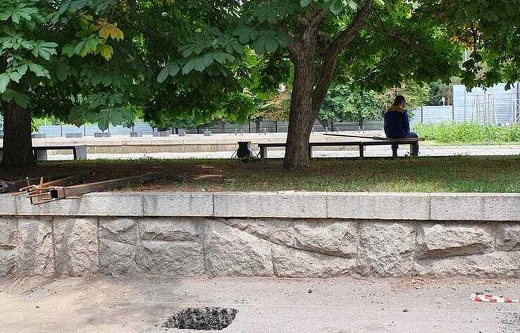 Очередное воровство: алматинские экологи обеспокоены реконструкцией сквера возле памятника Шокану Валиханову 