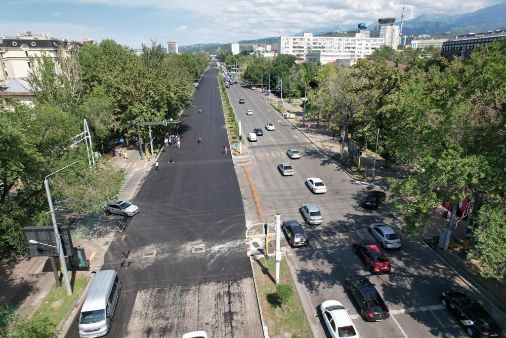В акимате Алматы ответили на возмущение горожан по поводу ремонта дорог