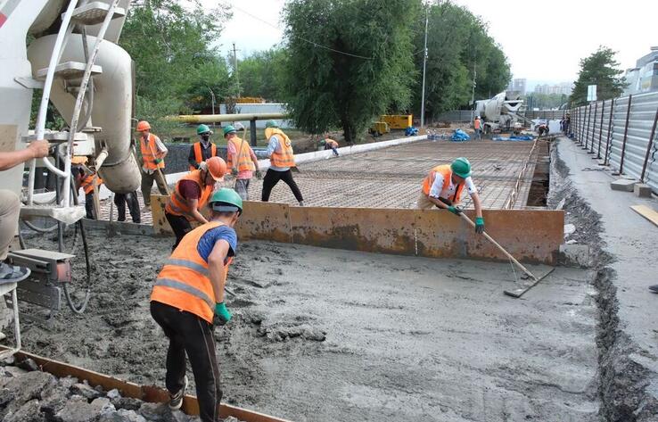 Eight-lane bridge coming across Esentai in Almaty under construction