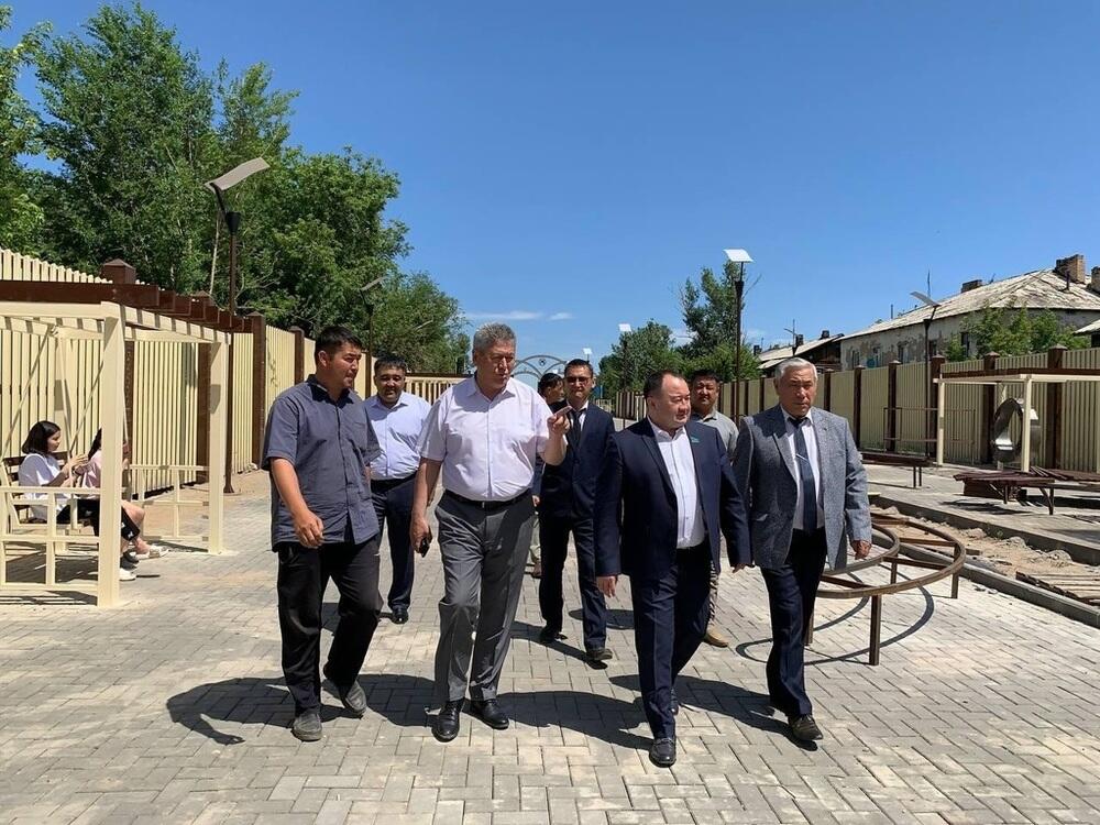 Senator Tolamisov met with residents of the city of Ayagoz