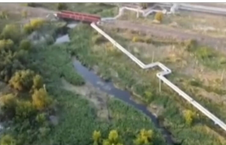 В Актюбинской области в реку попали канализационные нечистоты