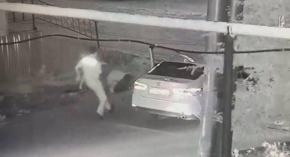 Пьяный житель Хромтау выстрелил в прохожего
