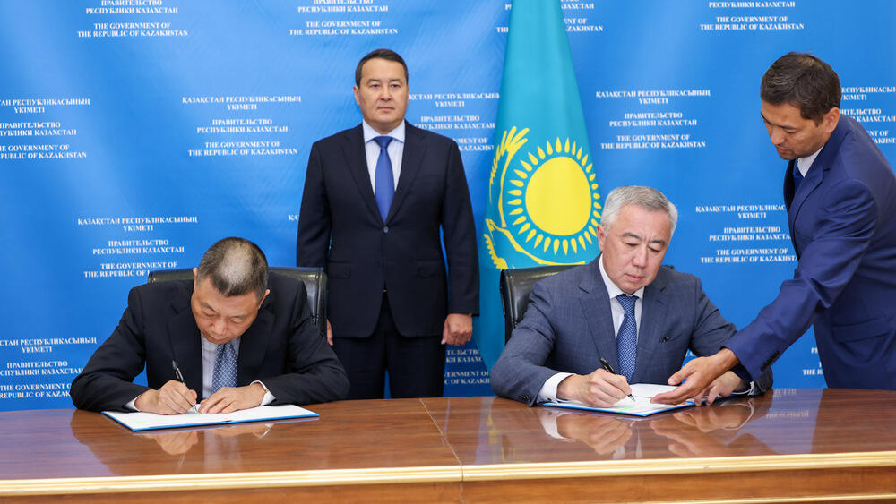 Chinese holding Xinjiang Hualing ready to invest in Kazakhstan projects