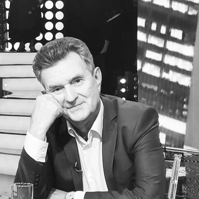 Ушел из жизни один из основателей ансамбля "Дос-Мұқасан"