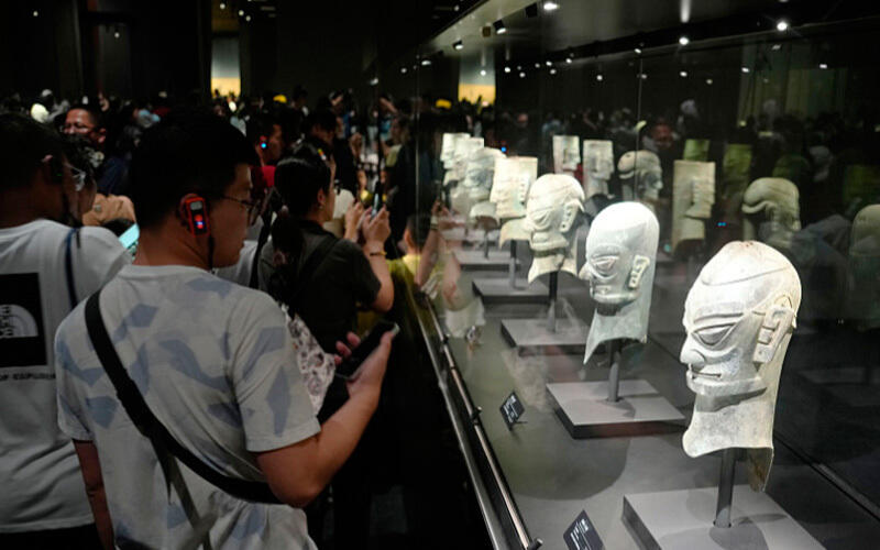 Новый музей Саньсиндуй поражает посетителей древними артефактами