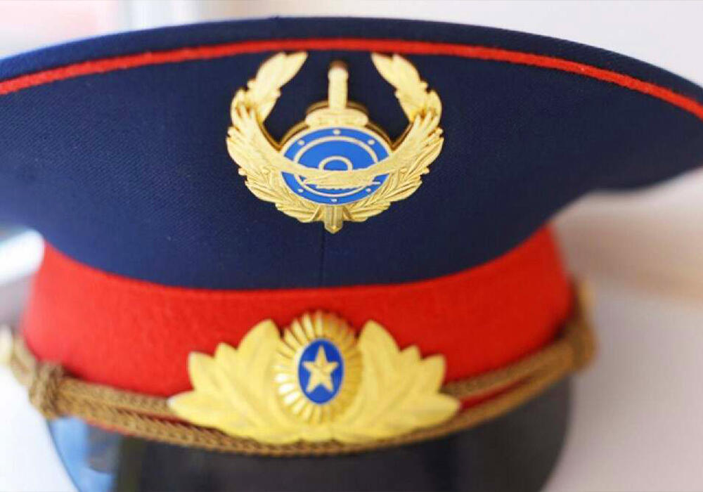 Родственника полицейского подозревают в вождении служебной машины в Шымкенте
