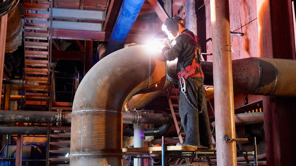 Alikhan Smailov inspects CHP-3 and two new gas thermal systems in Astana