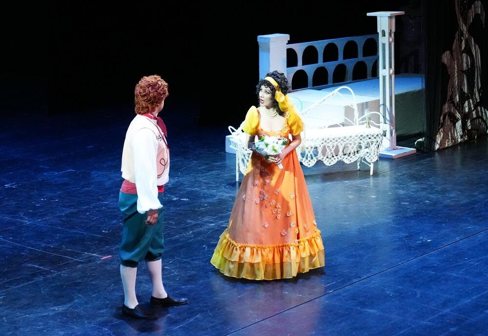 Karaganda Musical Comedy Theatre performs in Astana