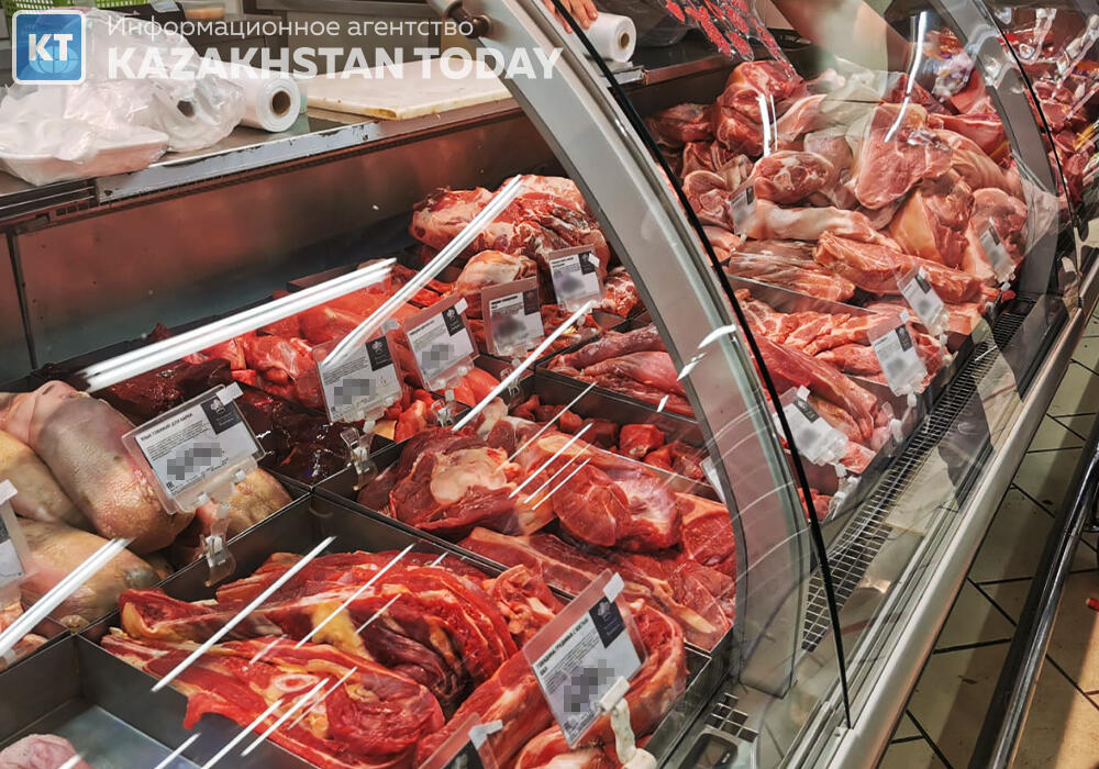 В Казахстане за год свинина и говядина подорожали почти на 12% 