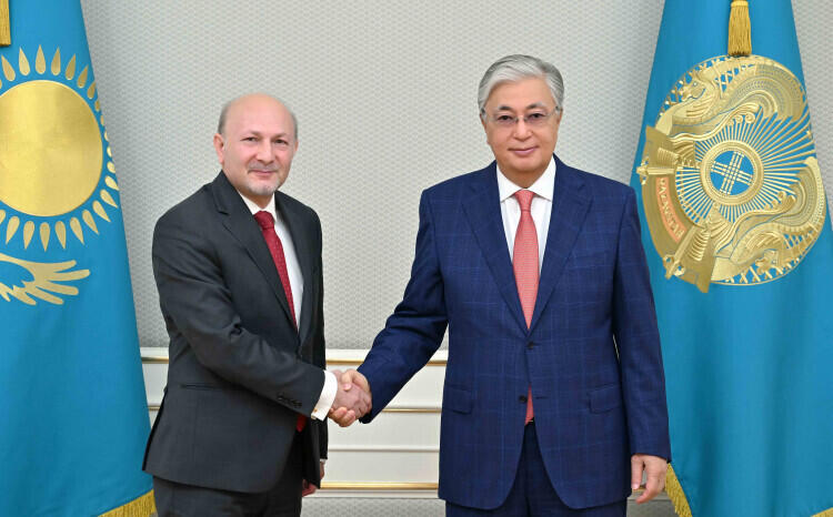 Токаев и специальный представитель Генсекретаря ООН обсудили ситуацию в Афганистане
