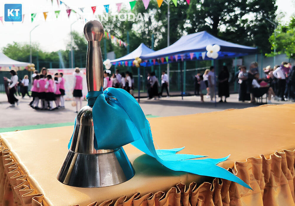 Қазақстанда оқу жылы 34 аптаны құрап, 25 мамырда аяқталатын болды 