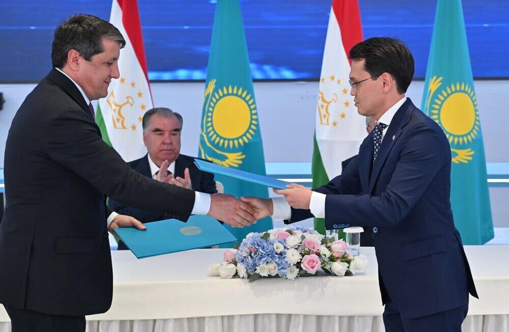 Казахстан поделится опытом реализации платформы электронного правительства с Таджикистаном