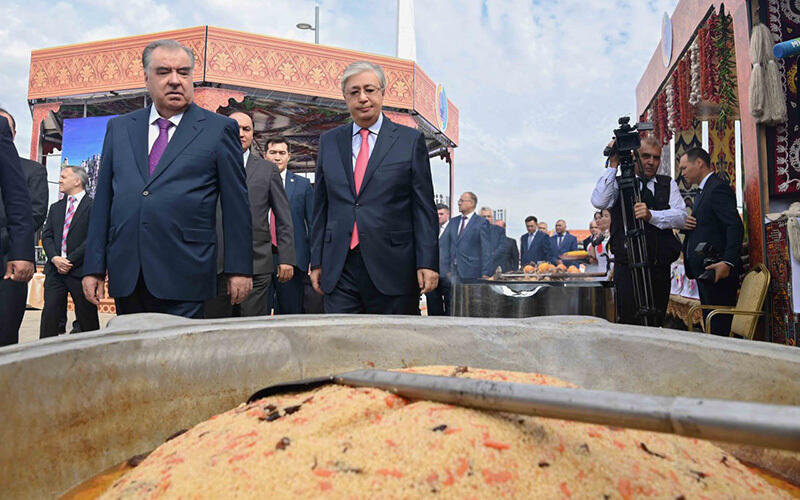 Fair of Agricultural and Industrial Goods of Tajikistan. Images | Akorda