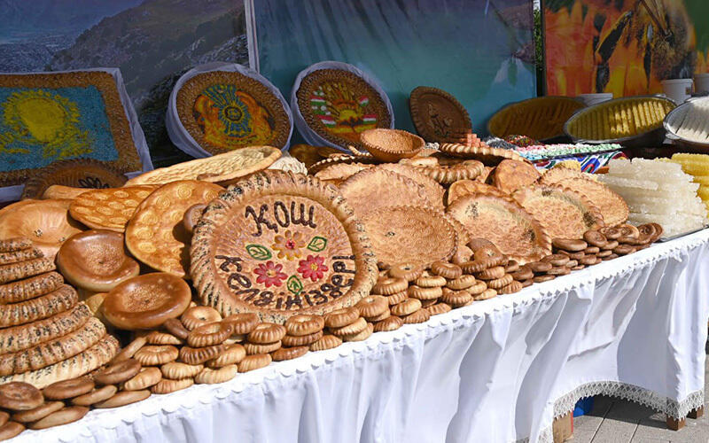 Fair of Agricultural and Industrial Goods of Tajikistan. Images | Akorda