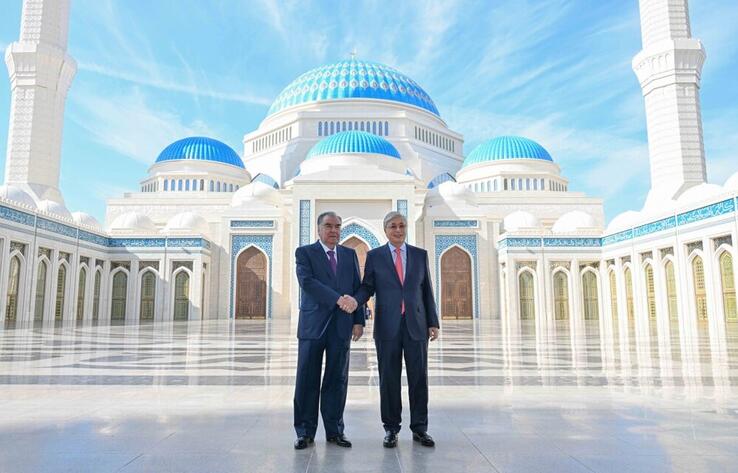 Президент Таджикистана Эмомали Рахмон совершил официальный визит в Астану