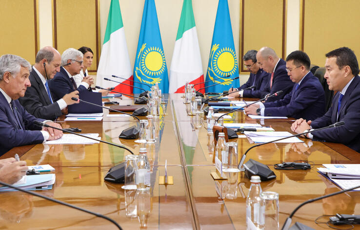 Казахстан готов нарастить экспорт продукции в Италию на $900 млн
