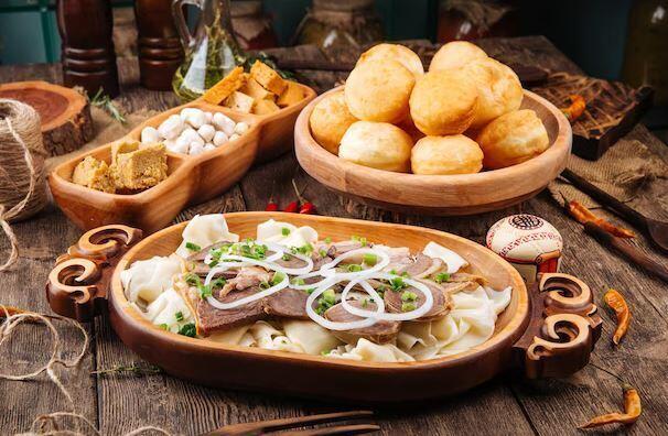В Минтуризма рассказали, какие казахские блюда пользуются спросом среди туристов 