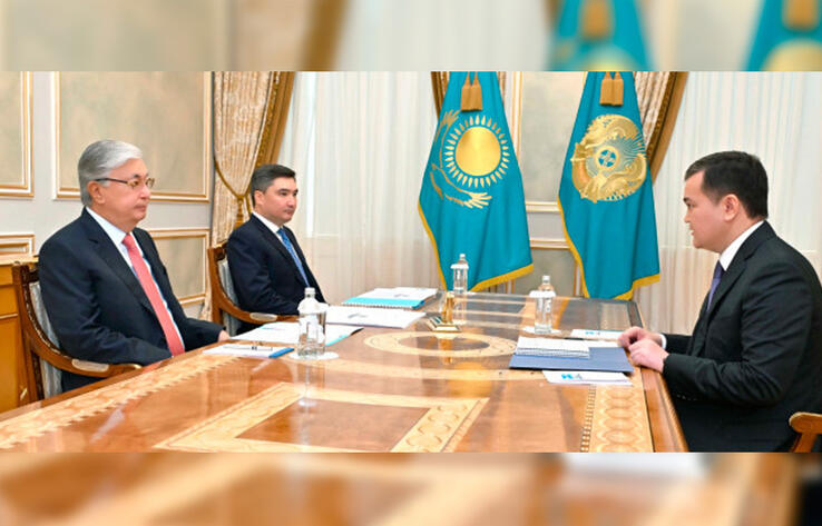 Zhenis Kassymbek reports to President on Astana city's socio-economic development
