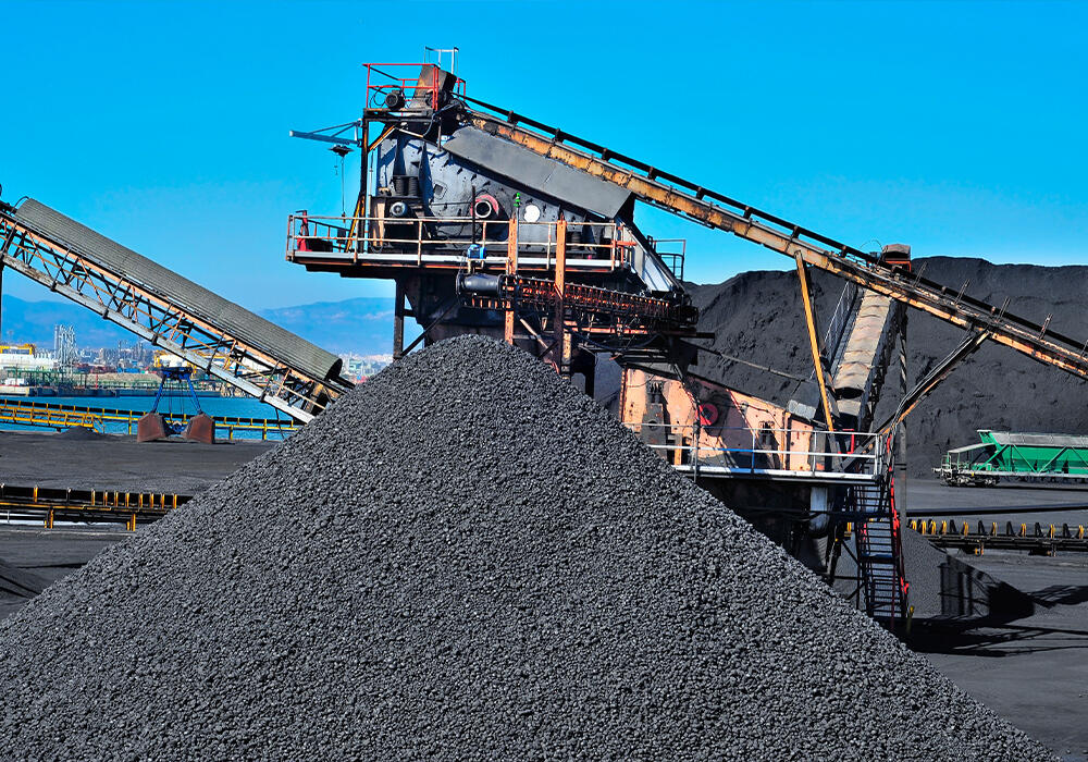 Экспорт угля сократился на 20% в натуральном выражении и на 19% - в денежном